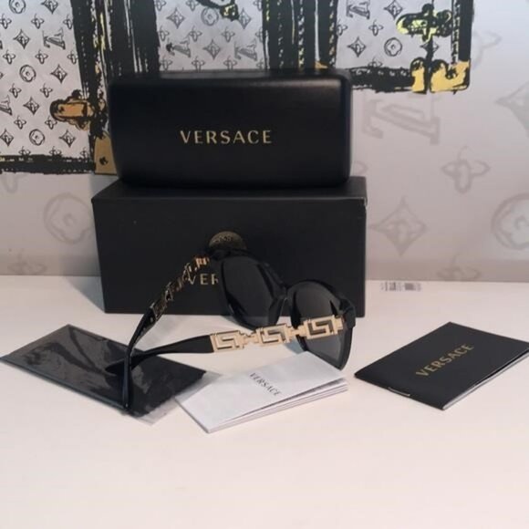 🕶️ Versace VE4394 3916 Cat-Eye Sunglasses – Black – Authentic Designer Shades - Picture 3 of 13